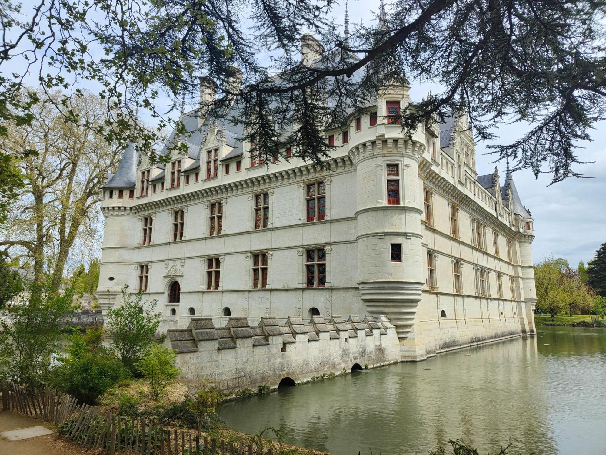 Gite Pause Au Jardin Piscine Chauffee Saint-Branchs Exterior photo